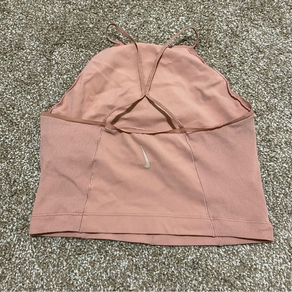 Nike Peachy Pink High Neck Workout Crop Top Small - Picture 4 of 7